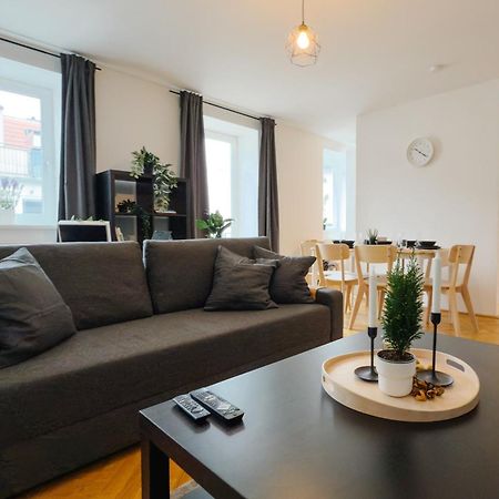 110Qm, 4 Bedrooms, Near Schoenbrunn - Axara Housing Osw 33 Viena Exterior foto